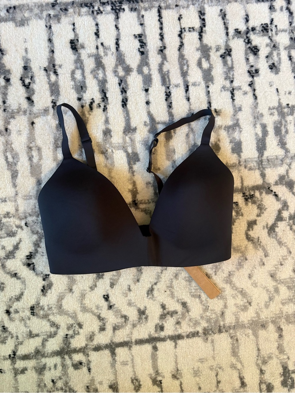 Skims Wireless Form T-Shirt Bra
